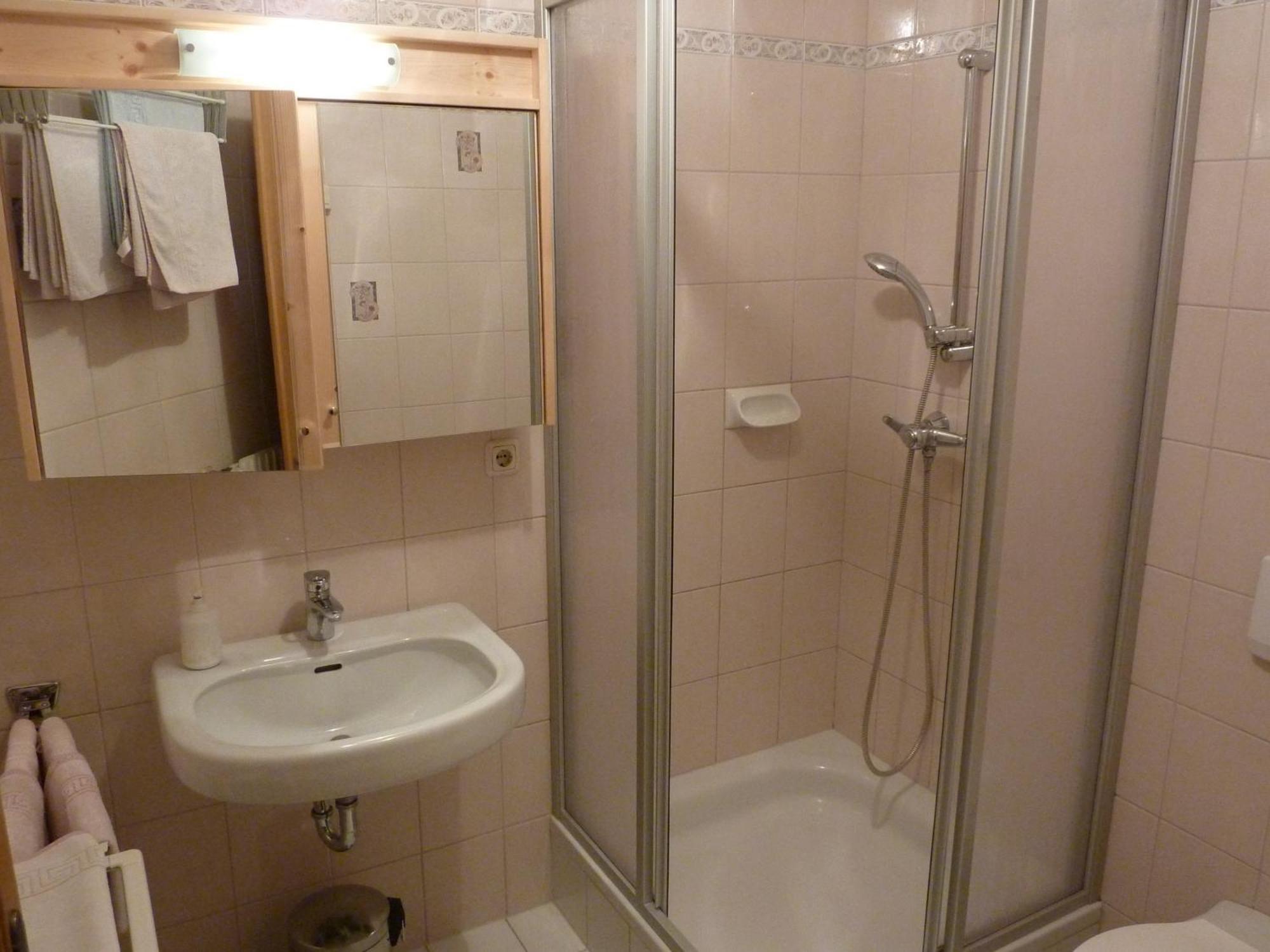Pension Appartement Ambrosi Хайлигенблут Екстериор снимка