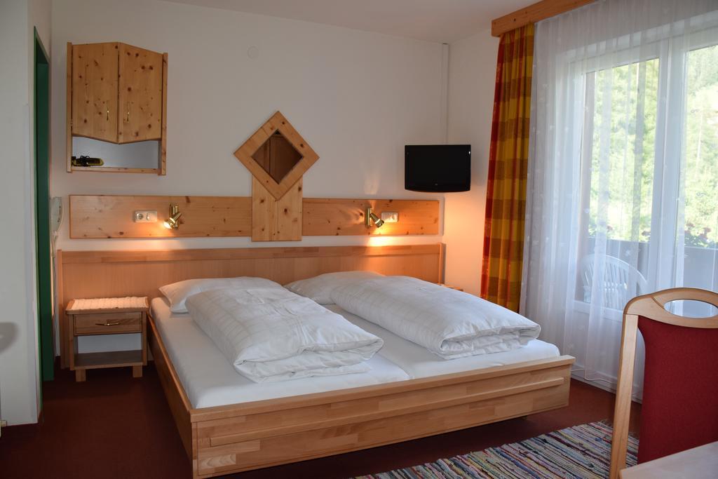 Pension Appartement Ambrosi Хайлигенблут Екстериор снимка