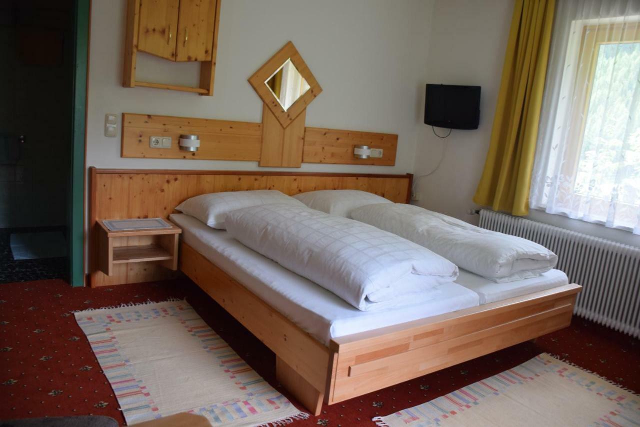 Pension Appartement Ambrosi Хайлигенблут Екстериор снимка
